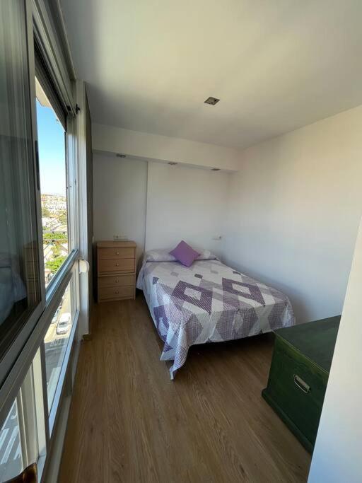 Apartamento Ginebra Torre Del Mar Exterior photo